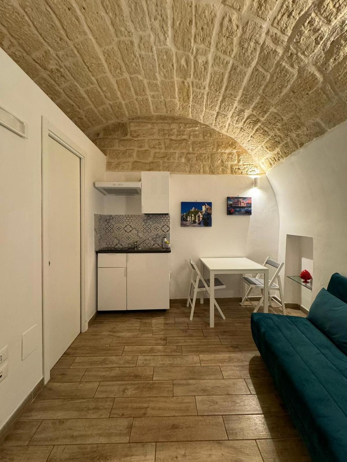 Corte Del Carmine Бари Экстерьер фото